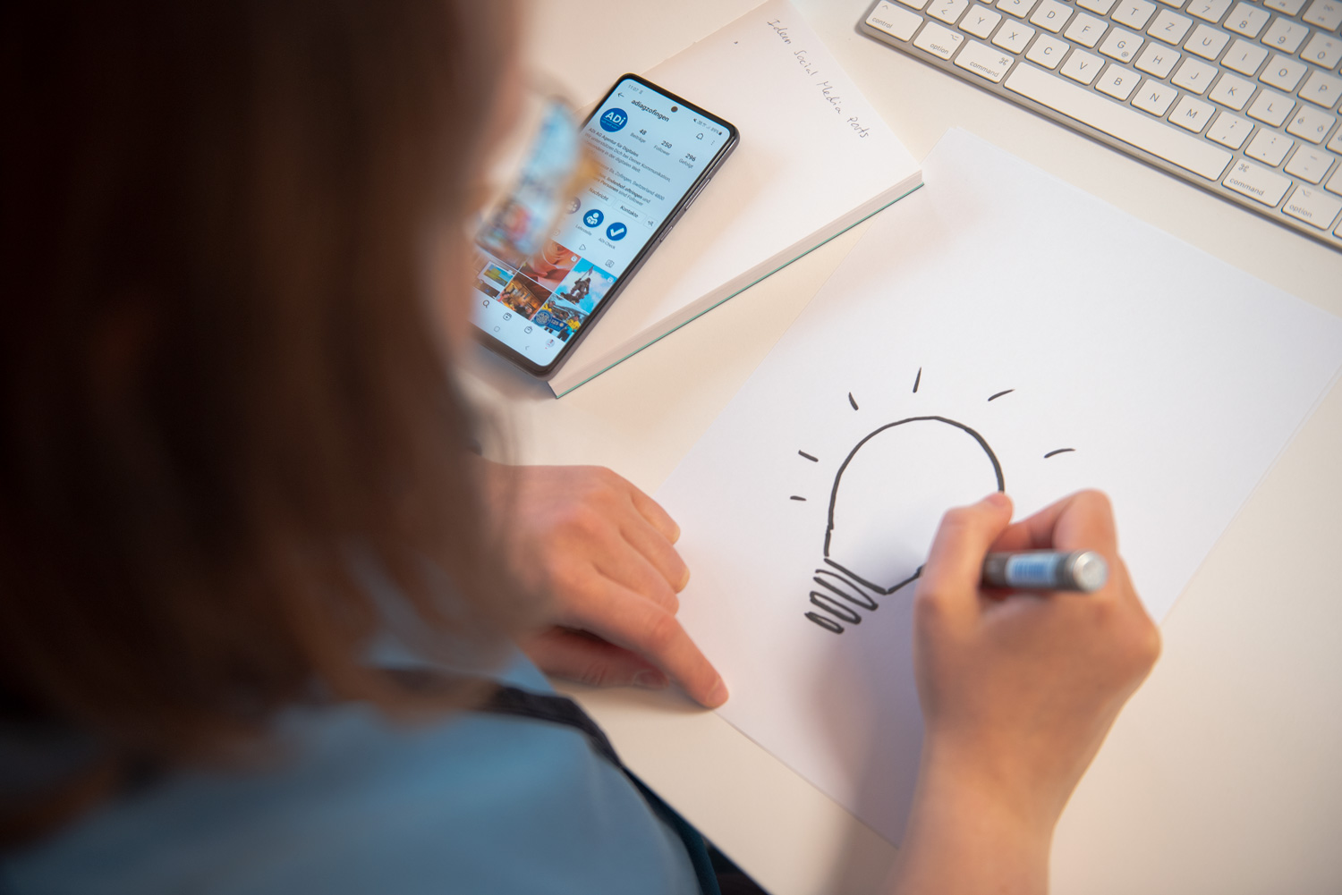 Social-Media_Ideen-fuer-Posts_drei-Tipps_web.jpg Social-Media_Ideen-fuer-Posts_drei-Tipps_web.jpg
